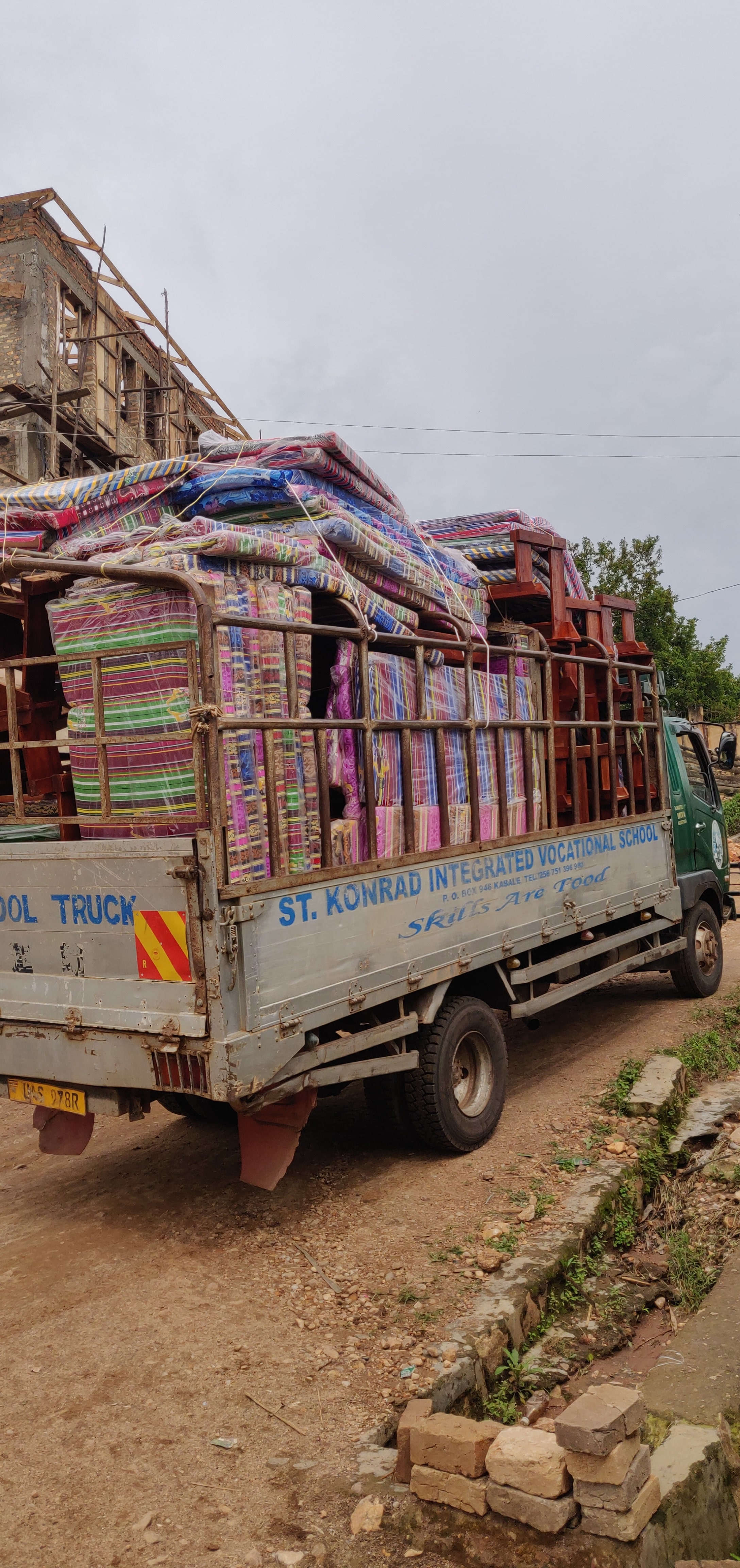 New Furniture and Mattresses Arrive
